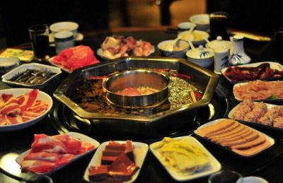 重慶火鍋底料廠，一年四季中的飲食必備