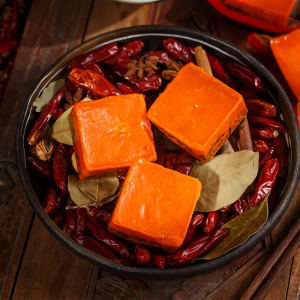 如何定制火鍋底料，重慶火鍋底料專(zhuān)業(yè)生產(chǎn)廠家是關(guān)鍵！